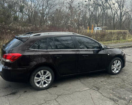 Коричневый Шевроле Круз, объемом двигателя 2 л и пробегом 247 тыс. км за 7350 $, фото 5 на Automoto.ua