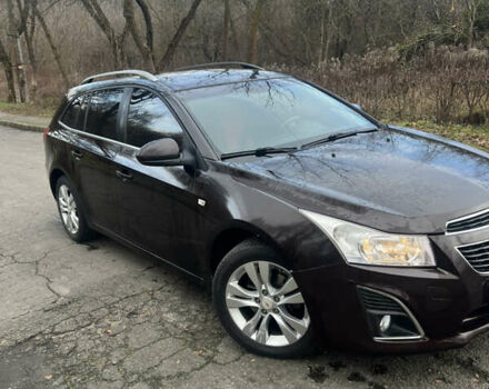 Коричневый Шевроле Круз, объемом двигателя 2 л и пробегом 247 тыс. км за 7350 $, фото 3 на Automoto.ua