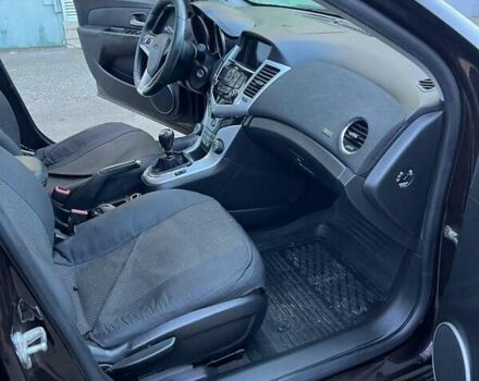 Коричневый Шевроле Круз, объемом двигателя 1.69 л и пробегом 530 тыс. км за 4699 $, фото 34 на Automoto.ua