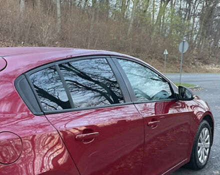 Красный Шевроле Круз, объемом двигателя 1.8 л и пробегом 135 тыс. км за 7300 $, фото 5 на Automoto.ua