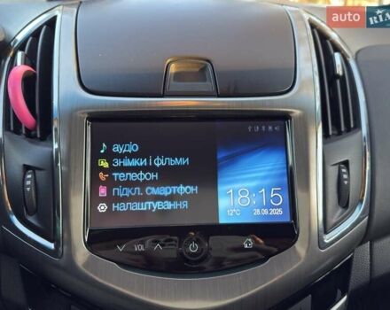 Красный Шевроле Круз, объемом двигателя 1.8 л и пробегом 65 тыс. км за 8500 $, фото 11 на Automoto.ua