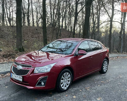 Красный Шевроле Круз, объемом двигателя 1.8 л и пробегом 135 тыс. км за 7300 $, фото 2 на Automoto.ua
