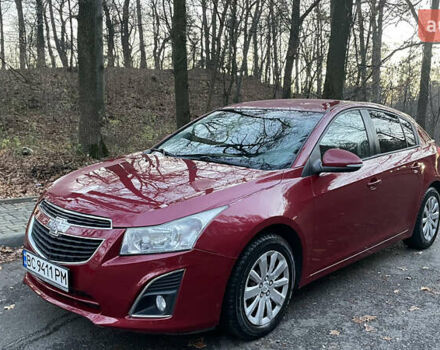 Красный Шевроле Круз, объемом двигателя 1.8 л и пробегом 135 тыс. км за 7300 $, фото 3 на Automoto.ua