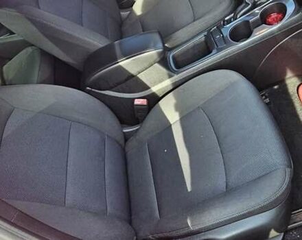 Червоний Шевроле Круз, об'ємом двигуна 1.4 л та пробігом 156 тис. км за 9000 $, фото 15 на Automoto.ua