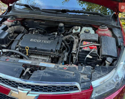 Красный Шевроле Круз, объемом двигателя 1.8 л и пробегом 130 тыс. км за 6700 $, фото 17 на Automoto.ua