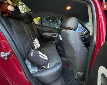 Красный Шевроле Круз, объемом двигателя 1.8 л и пробегом 130 тыс. км за 6700 $, фото 18 на Automoto.ua