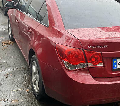 Червоний Шевроле Круз, об'ємом двигуна 1.6 л та пробігом 260 тис. км за 5800 $, фото 3 на Automoto.ua