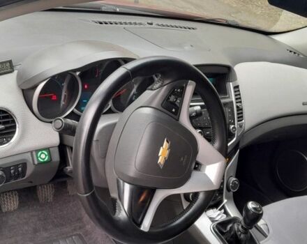 Червоний Шевроле Круз, об'ємом двигуна 1.6 л та пробігом 202 тис. км за 6500 $, фото 5 на Automoto.ua