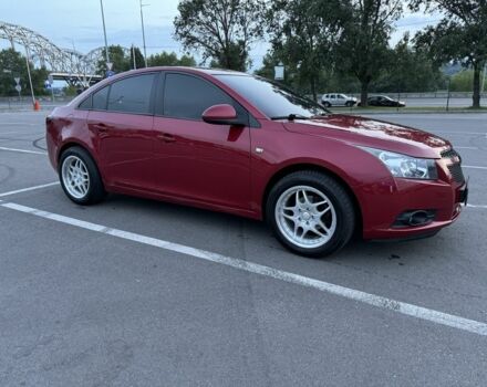 Красный Шевроле Круз, объемом двигателя 1.6 л и пробегом 158 тыс. км за 6000 $, фото 2 на Automoto.ua