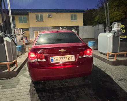 Красный Шевроле Круз, объемом двигателя 1.8 л и пробегом 130 тыс. км за 6700 $, фото 5 на Automoto.ua