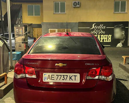 Красный Шевроле Круз, объемом двигателя 1.8 л и пробегом 130 тыс. км за 6700 $, фото 2 на Automoto.ua