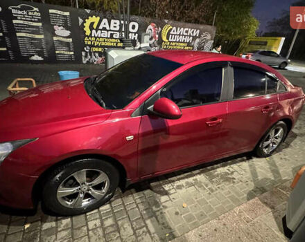 Красный Шевроле Круз, объемом двигателя 1.8 л и пробегом 130 тыс. км за 6700 $, фото 4 на Automoto.ua