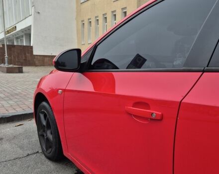 Красный Шевроле Круз, объемом двигателя 1.6 л и пробегом 169 тыс. км за 7700 $, фото 8 на Automoto.ua