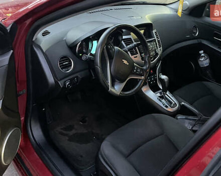 Красный Шевроле Круз, объемом двигателя 1.36 л и пробегом 204 тыс. км за 5399 $, фото 9 на Automoto.ua