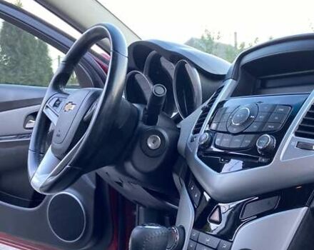 Красный Шевроле Круз, объемом двигателя 1.6 л и пробегом 113 тыс. км за 8200 $, фото 47 на Automoto.ua