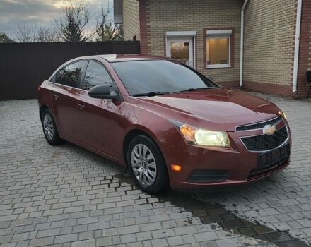 Красный Шевроле Круз, объемом двигателя 1.8 л и пробегом 174 тыс. км за 6300 $, фото 2 на Automoto.ua