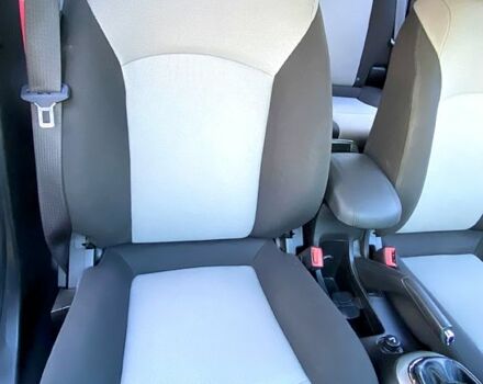 Красный Шевроле Круз, объемом двигателя 1.6 л и пробегом 121 тыс. км за 8000 $, фото 9 на Automoto.ua