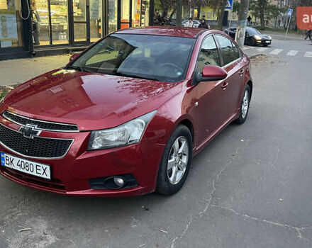Красный Шевроле Круз, объемом двигателя 1.36 л и пробегом 204 тыс. км за 5399 $, фото 21 на Automoto.ua