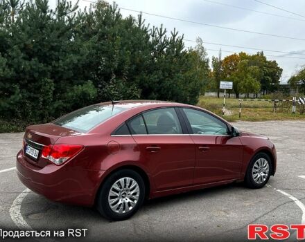 Красный Шевроле Круз, объемом двигателя 1.8 л и пробегом 170 тыс. км за 5700 $, фото 3 на Automoto.ua