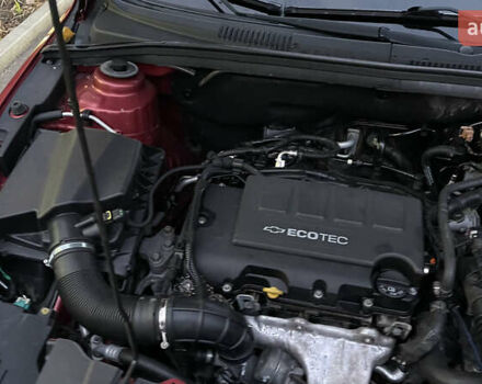 Красный Шевроле Круз, объемом двигателя 1.36 л и пробегом 204 тыс. км за 5399 $, фото 23 на Automoto.ua