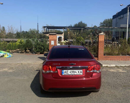 Красный Шевроле Круз, объемом двигателя 1.36 л и пробегом 200 тыс. км за 7300 $, фото 24 на Automoto.ua