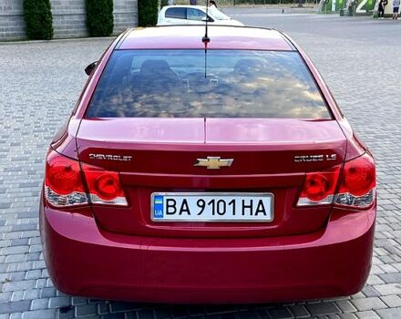 Красный Шевроле Круз, объемом двигателя 1.6 л и пробегом 121 тыс. км за 8000 $, фото 7 на Automoto.ua