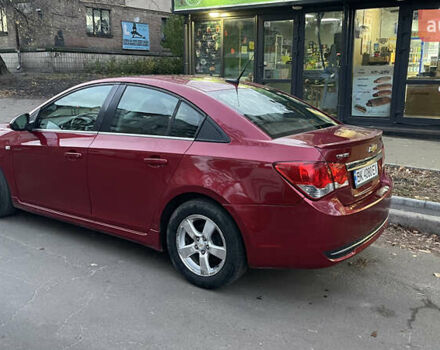 Красный Шевроле Круз, объемом двигателя 1.36 л и пробегом 204 тыс. км за 5399 $, фото 5 на Automoto.ua