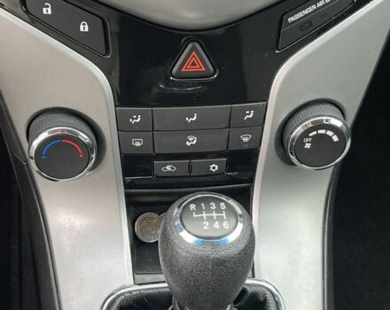 Червоний Шевроле Круз, об'ємом двигуна 1.8 л та пробігом 265 тис. км за 6150 $, фото 14 на Automoto.ua