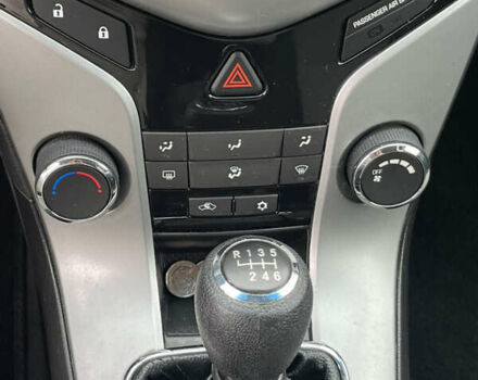 Червоний Шевроле Круз, об'ємом двигуна 1.8 л та пробігом 265 тис. км за 6150 $, фото 14 на Automoto.ua