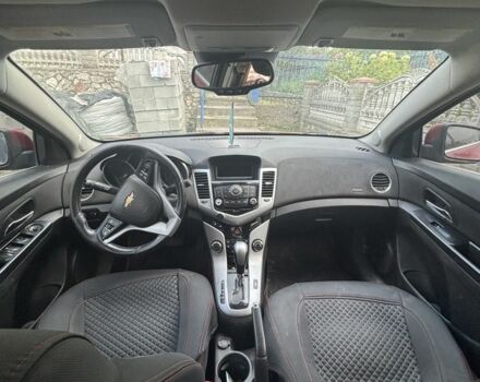 Красный Шевроле Круз, объемом двигателя 1.4 л и пробегом 23 тыс. км за 5500 $, фото 1 на Automoto.ua