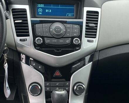 Червоний Шевроле Круз, об'ємом двигуна 1.8 л та пробігом 265 тис. км за 6150 $, фото 17 на Automoto.ua