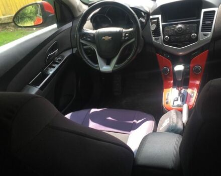 Червоний Шевроле Круз, об'ємом двигуна 1.4 л та пробігом 280 тис. км за 6500 $, фото 2 на Automoto.ua