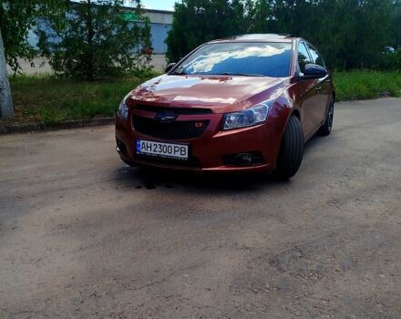 Красный Шевроле Круз, объемом двигателя 1.4 л и пробегом 102 тыс. км за 8300 $, фото 3 на Automoto.ua