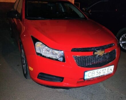 Красный Шевроле Круз, объемом двигателя 1.8 л и пробегом 253 тыс. км за 7000 $, фото 1 на Automoto.ua