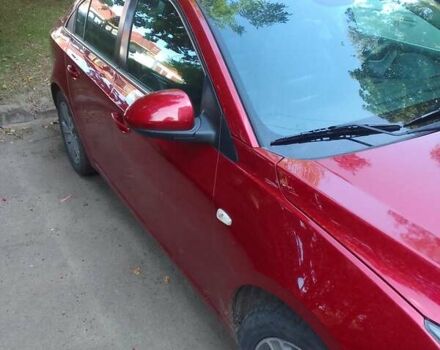 Красный Шевроле Круз, объемом двигателя 1.36 л и пробегом 142 тыс. км за 7000 $, фото 20 на Automoto.ua