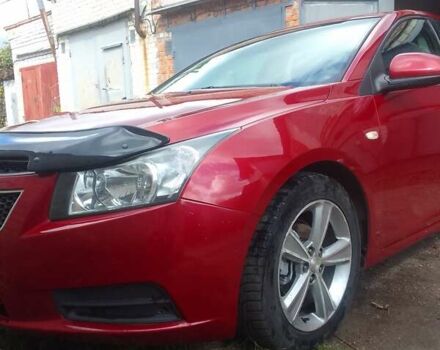 Красный Шевроле Круз, объемом двигателя 1.36 л и пробегом 142 тыс. км за 7200 $, фото 9 на Automoto.ua