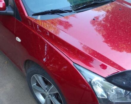 Красный Шевроле Круз, объемом двигателя 1.36 л и пробегом 142 тыс. км за 7000 $, фото 19 на Automoto.ua