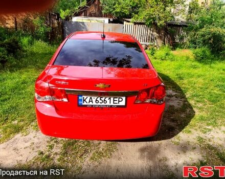 Красный Шевроле Круз, объемом двигателя 1.4 л и пробегом 190 тыс. км за 8000 $, фото 9 на Automoto.ua