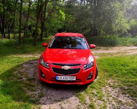 Красный Шевроле Круз, объемом двигателя 1.4 л и пробегом 190 тыс. км за 8000 $, фото 12 на Automoto.ua