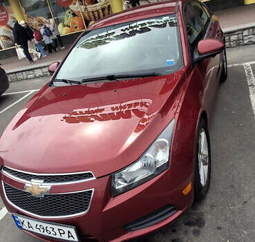 Красный Шевроле Круз, объемом двигателя 1.36 л и пробегом 220 тыс. км за 7500 $, фото 14 на Automoto.ua