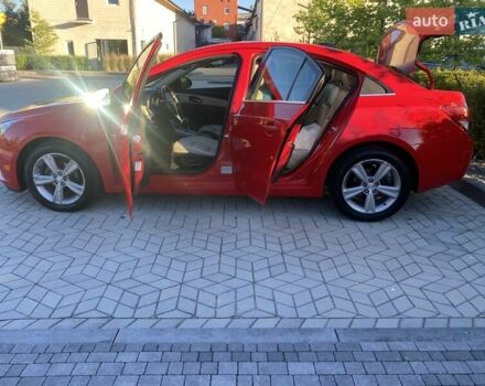 Красный Шевроле Круз, объемом двигателя 1.36 л и пробегом 157 тыс. км за 7600 $, фото 12 на Automoto.ua