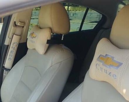 Червоний Шевроле Круз, об'ємом двигуна 2 л та пробігом 240 тис. км за 8500 $, фото 9 на Automoto.ua