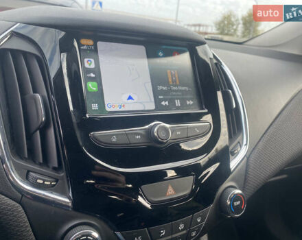 Шевроле Круз 2016 в Киеве на Automoto.ua Красный Шевроле Круз, объемом двигателя 1.4 л и пробегом 72 тыс. км за 9300 $, фото 36 на Automoto.ua