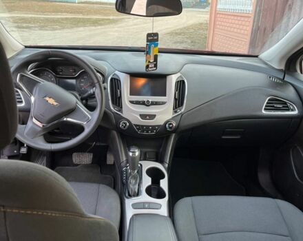 Красный Шевроле Круз, объемом двигателя 1.4 л и пробегом 159 тыс. км за 7999 $, фото 5 на Automoto.ua