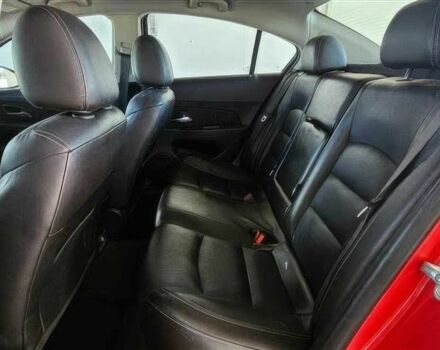 Красный Шевроле Круз, объемом двигателя 1.4 л и пробегом 75 тыс. км за 3400 $, фото 10 на Automoto.ua