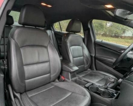 Красный Шевроле Круз, объемом двигателя 1.4 л и пробегом 52 тыс. км за 6300 $, фото 11 на Automoto.ua