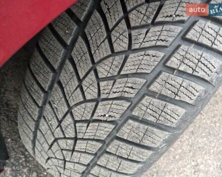 Красный Шевроле Круз, объемом двигателя 2 л и пробегом 90 тыс. км за 9500 $, фото 8 на Automoto.ua