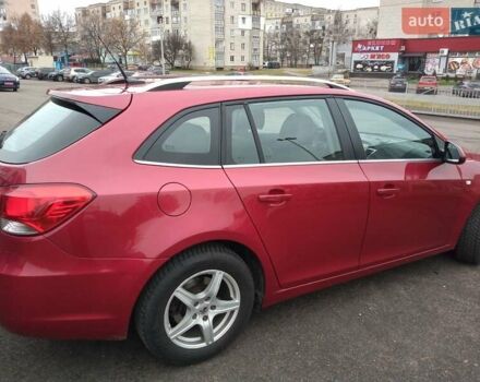 Красный Шевроле Круз, объемом двигателя 2 л и пробегом 90 тыс. км за 9500 $, фото 6 на Automoto.ua