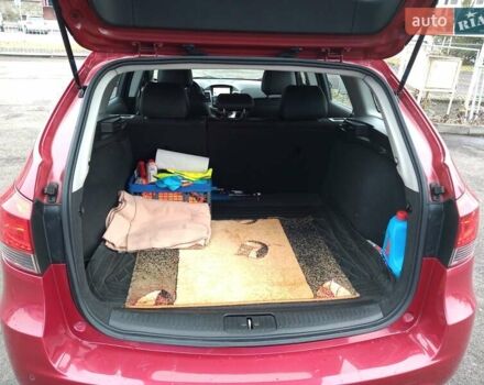 Красный Шевроле Круз, объемом двигателя 2 л и пробегом 90 тыс. км за 9500 $, фото 5 на Automoto.ua