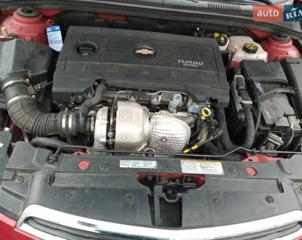 Красный Шевроле Круз, объемом двигателя 2 л и пробегом 90 тыс. км за 9500 $, фото 16 на Automoto.ua